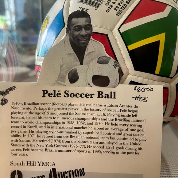 Pele soccer ball signed, I got it 20 years ago in an sport auction, never used - Picture 3 of 4